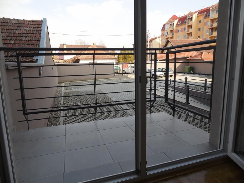 Apartment Subotica Luaran gambar