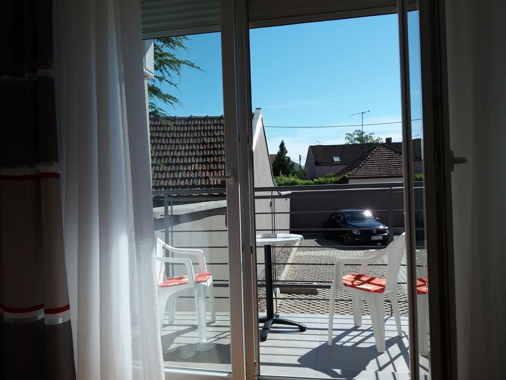 Apartment Subotica Luaran gambar