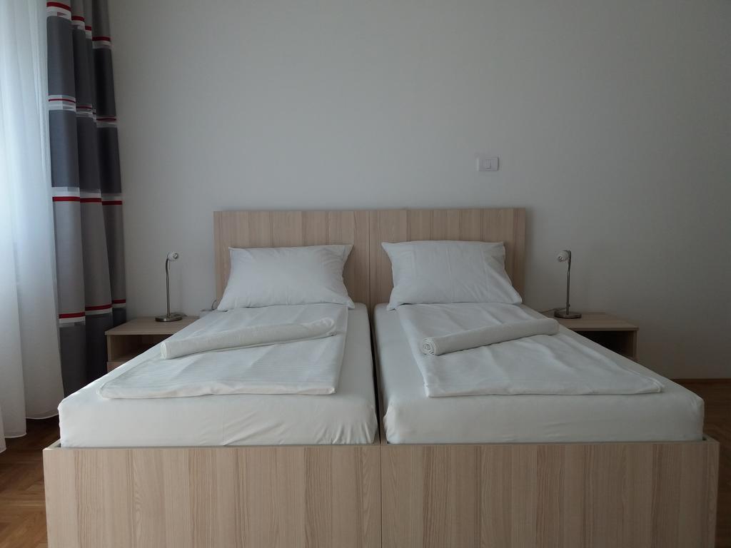 Apartment Subotica Luaran gambar